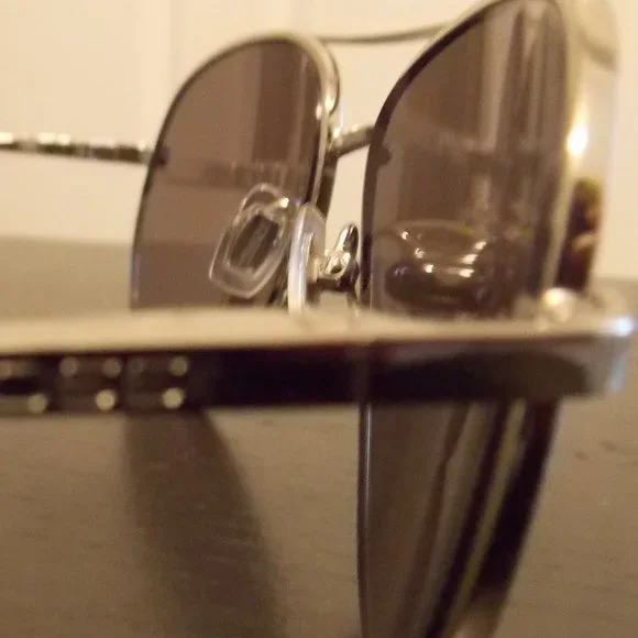 Fossil Aviator Sunglasses - Picture 7 of 15
